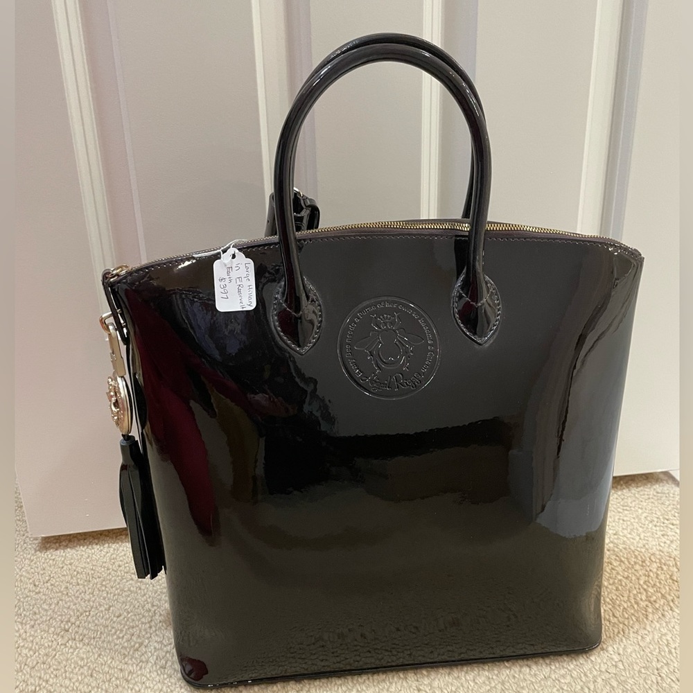 Abigail Riggs First Lane Collection Patent leather purse